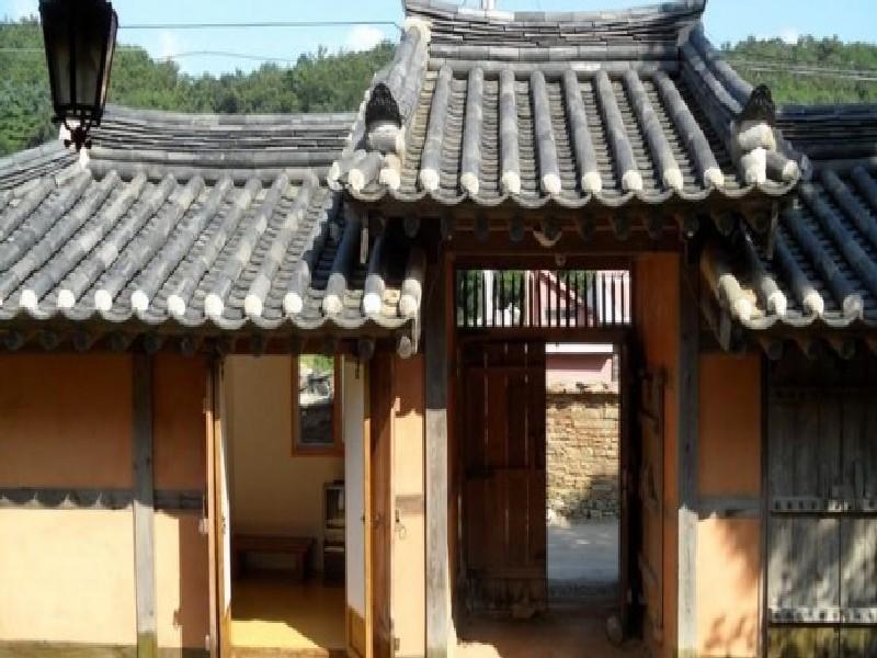 Goseong Choi Pilgan`s Old House Goseong (Gyeongsang) Exterior foto
